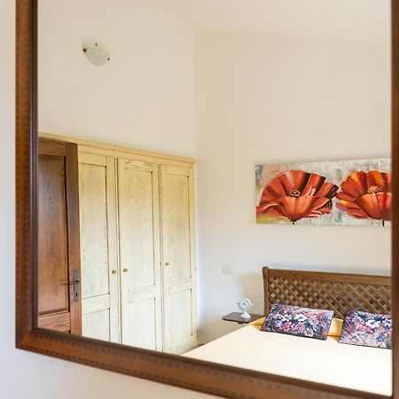 הוילה אורוסיי Casa Su Barone 1 מראה חיצוני תמונה