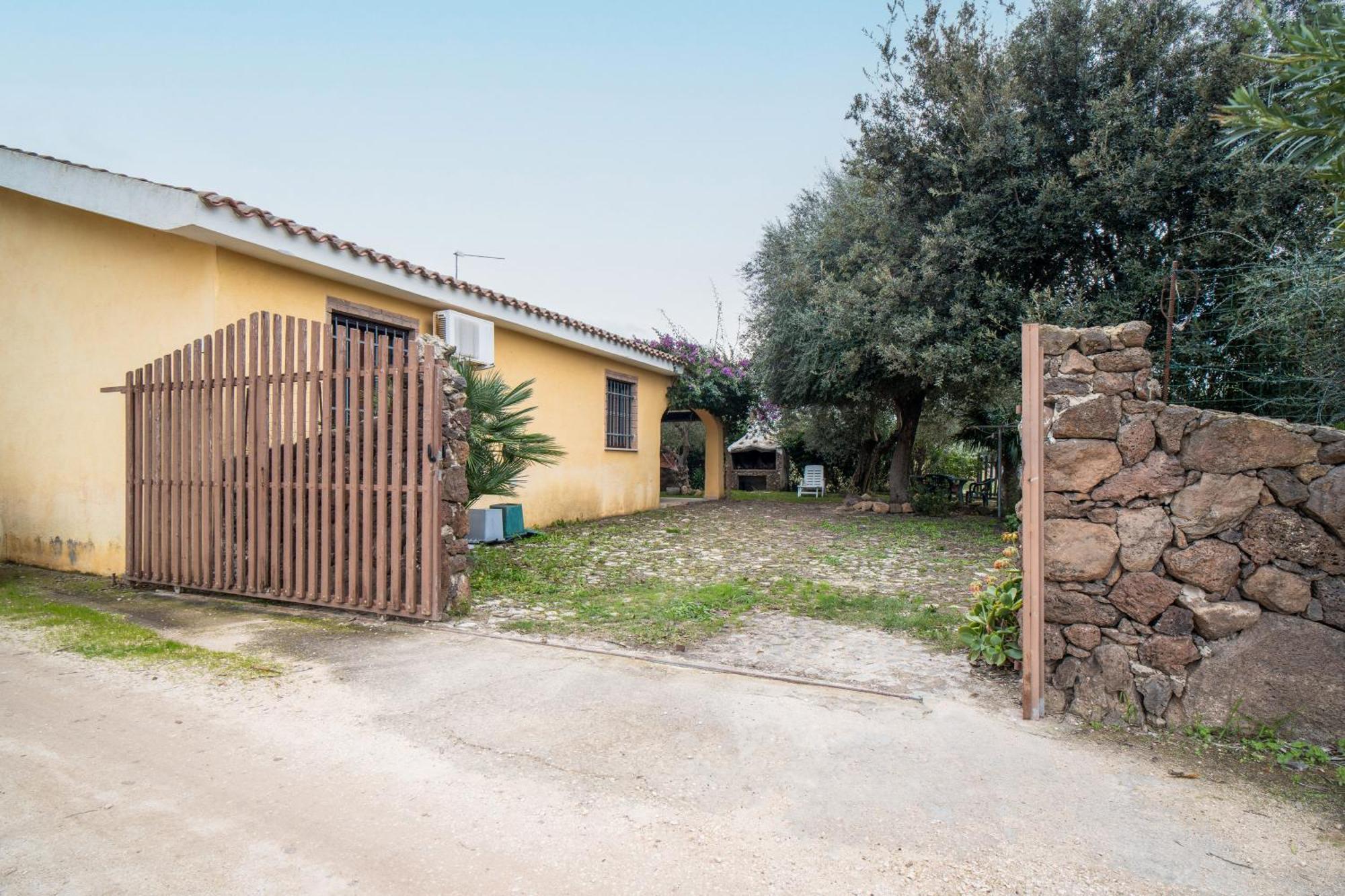 הוילה אורוסיי Casa Su Barone 1 מראה חיצוני תמונה